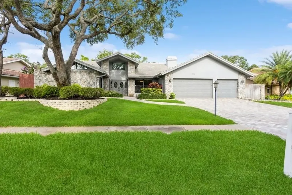3342 Waterford Drive Clearwater FL 33761