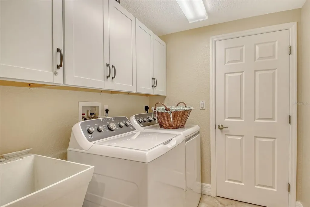 5100 Jessie Harbor Drive Osprey FL 34229