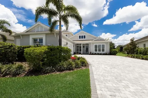 8133 Grande Shores Drive Sarasota FL 34240