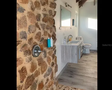 5R Mount Resaca Barrio Flamenco Culebra PR 00775