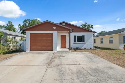 4935 42nd Place N St Petersburg FL 33709