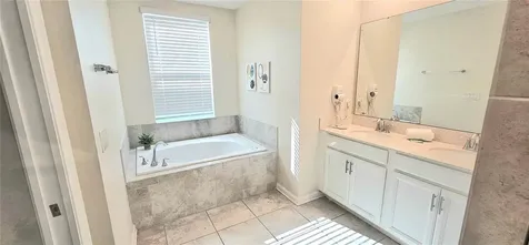 817 Ocean Course Avenue Davenport FL 33896