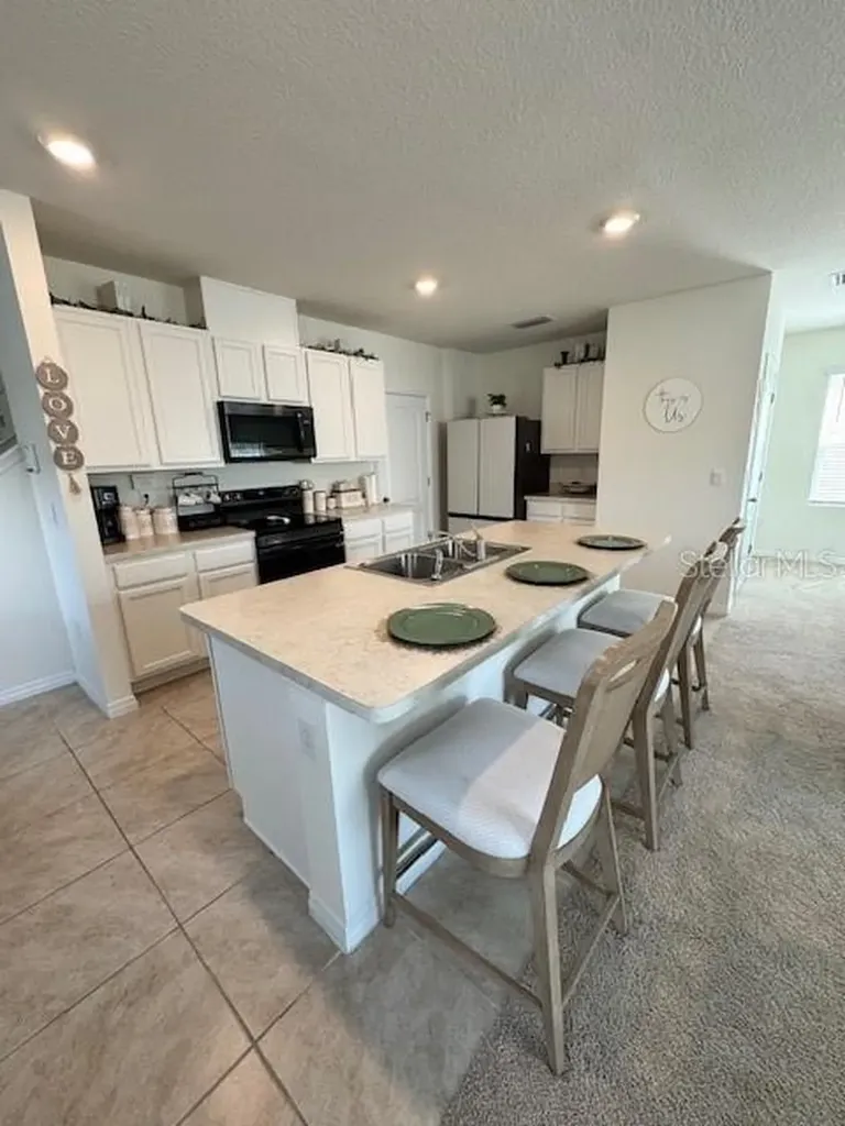 2655 Swooping Sparrow Drive Harmony FL 34773