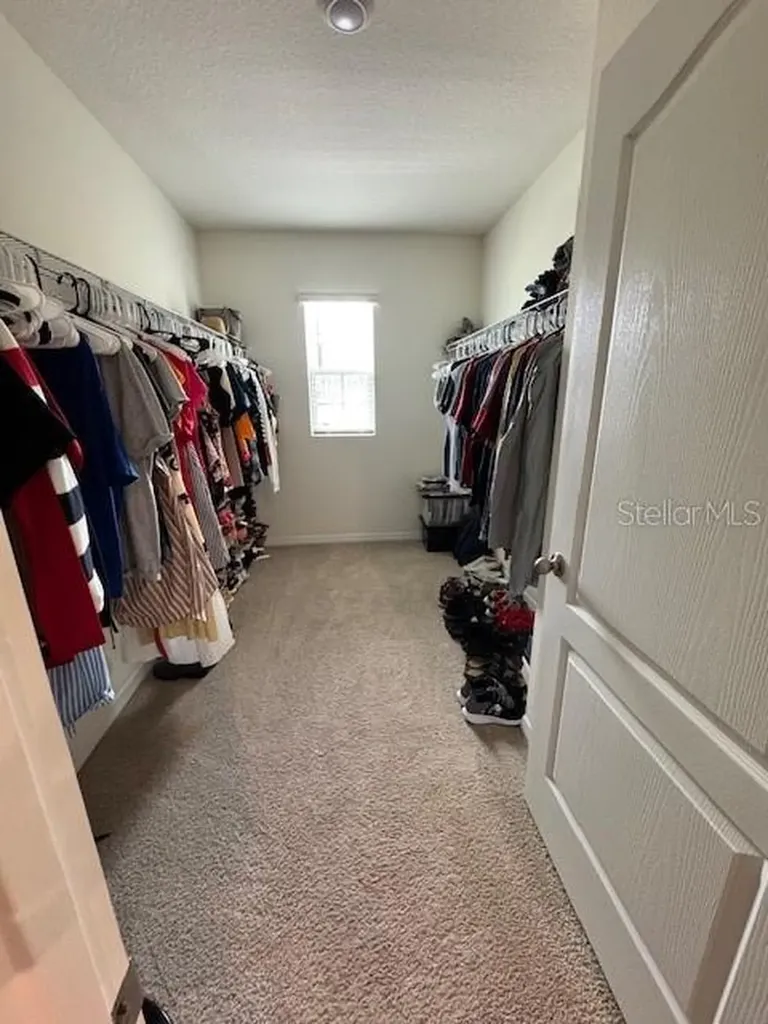 2655 Swooping Sparrow Drive Harmony FL 34773