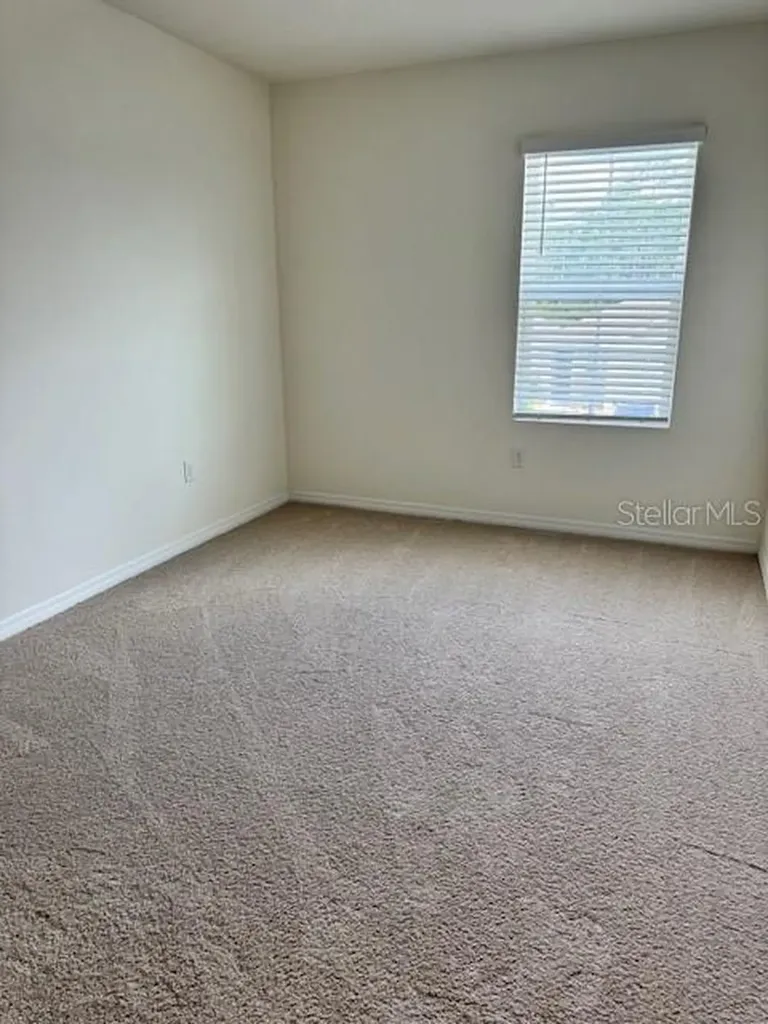 2655 Swooping Sparrow Drive Harmony FL 34773