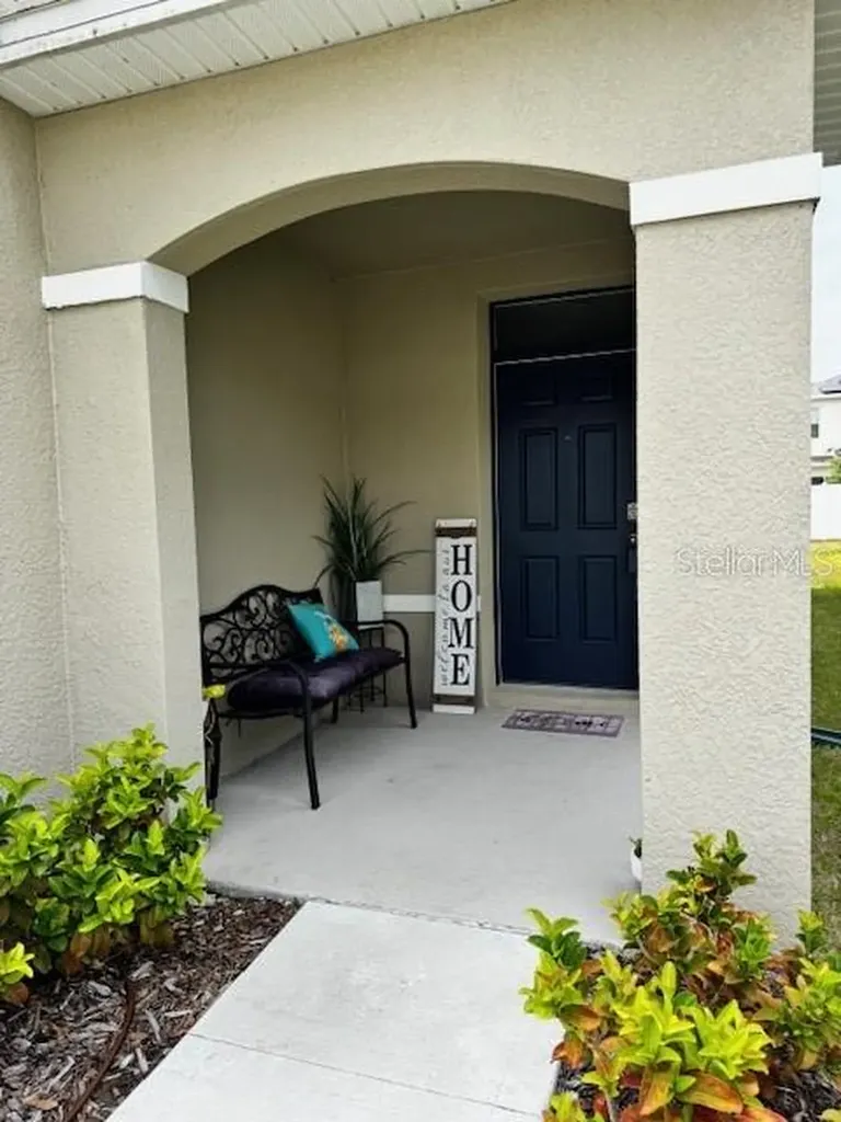 2655 Swooping Sparrow Drive Harmony FL 34773