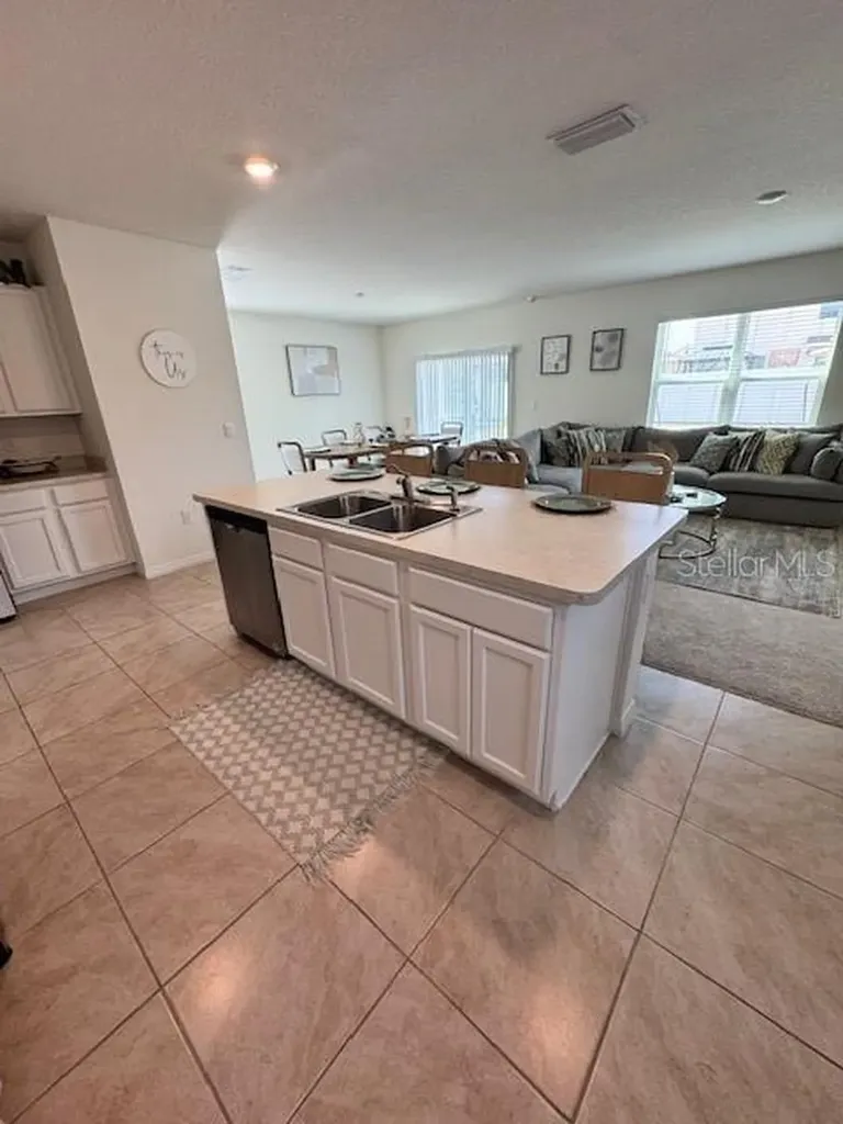 2655 Swooping Sparrow Drive Harmony FL 34773