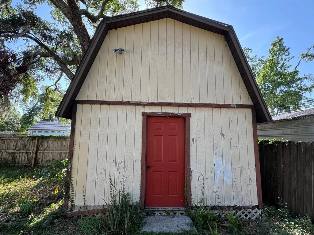 1703 N Taylor Road Brandon FL 33510