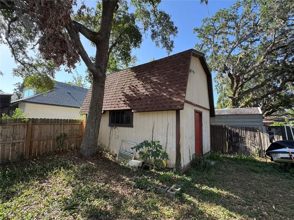 1703 N Taylor Road Brandon FL 33510