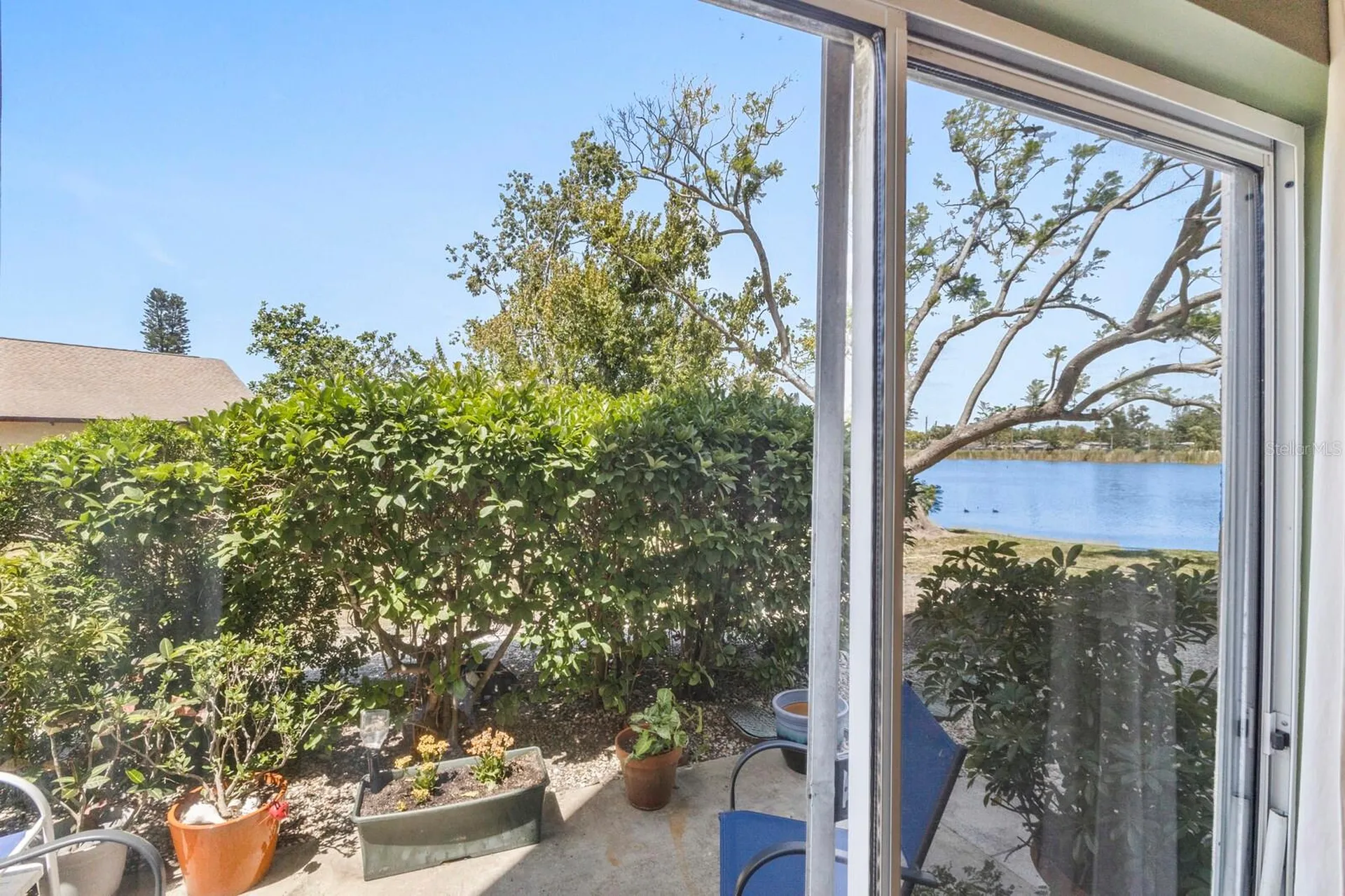 4015 Lake Bayshore Drive Bradenton FL 34205