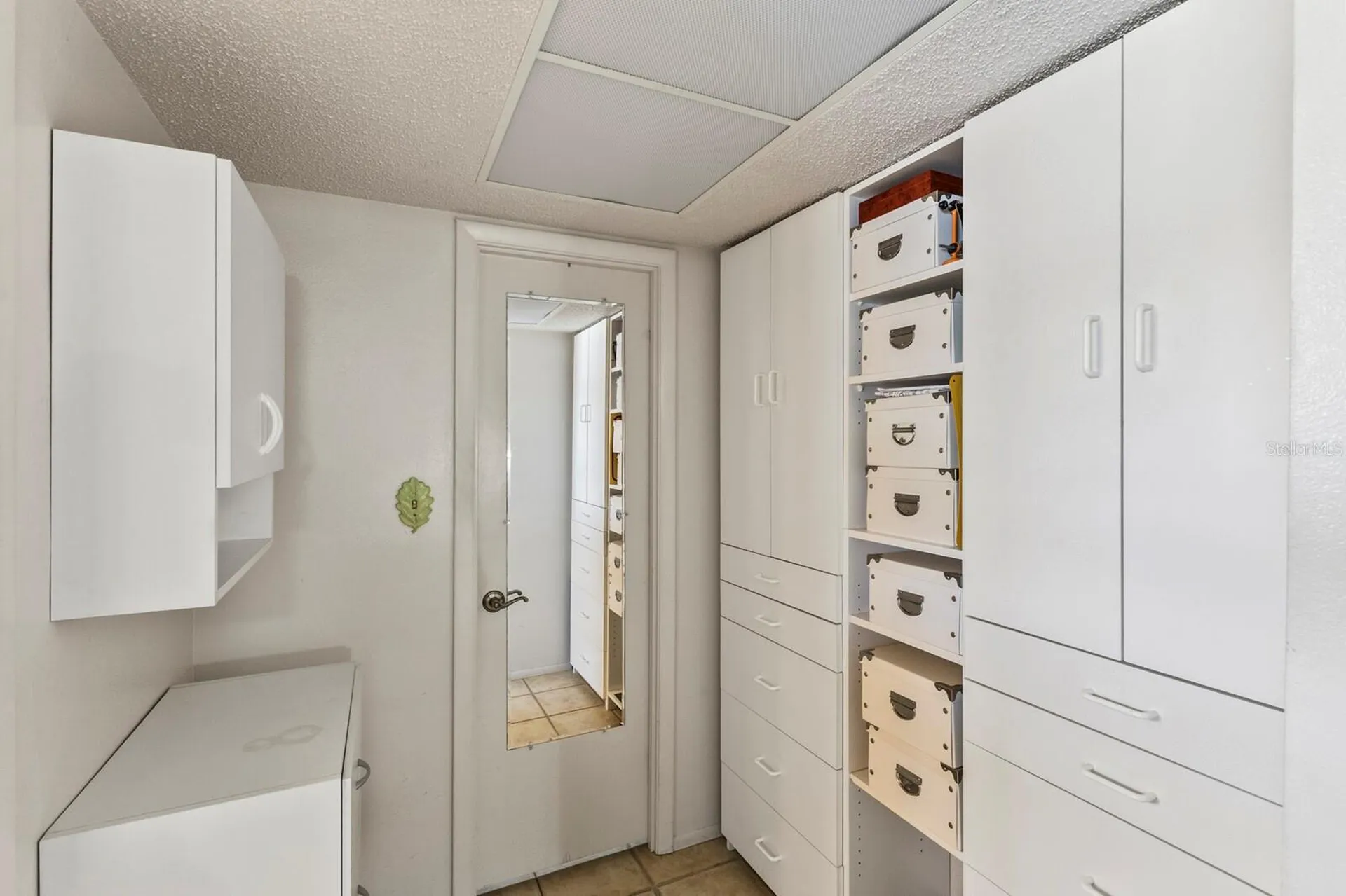 4015 Lake Bayshore Drive Bradenton FL 34205