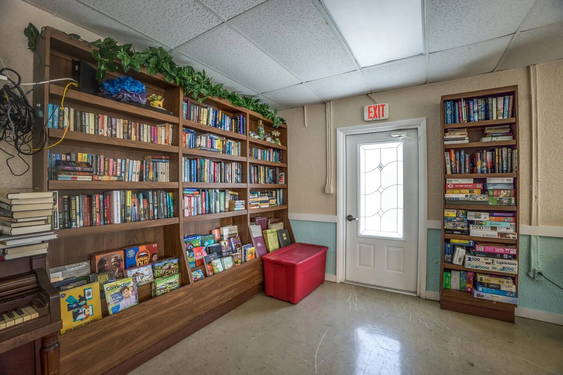 4015 Lake Bayshore Drive Bradenton FL 34205