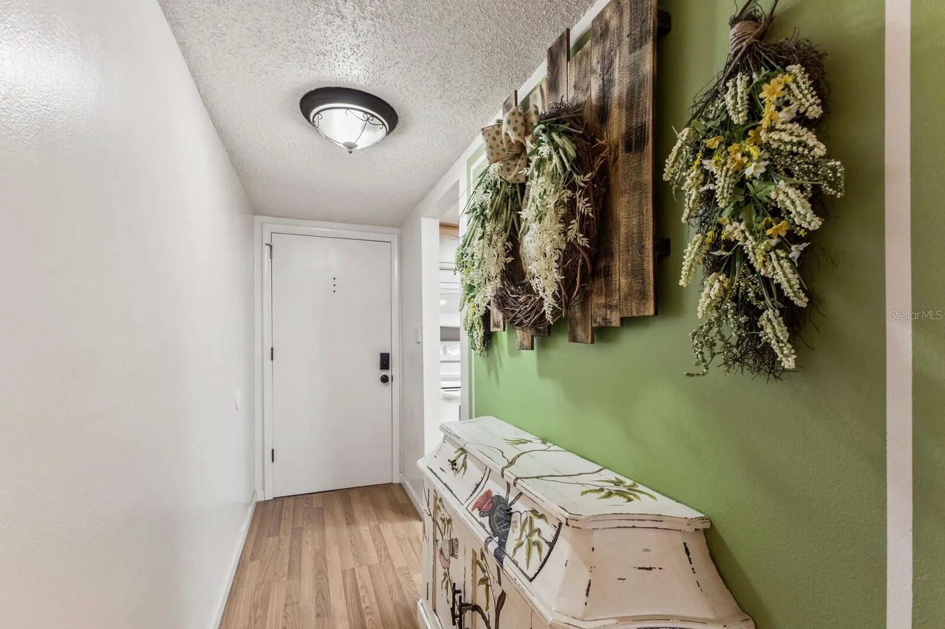 4015 Lake Bayshore Drive Bradenton FL 34205