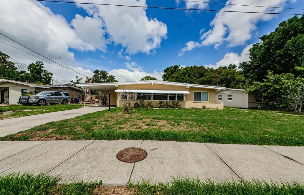 406 Country Club Drive Oldsmar FL 34677