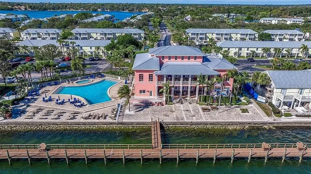 5191 Salmon Drive SE St Petersburg FL 33705
