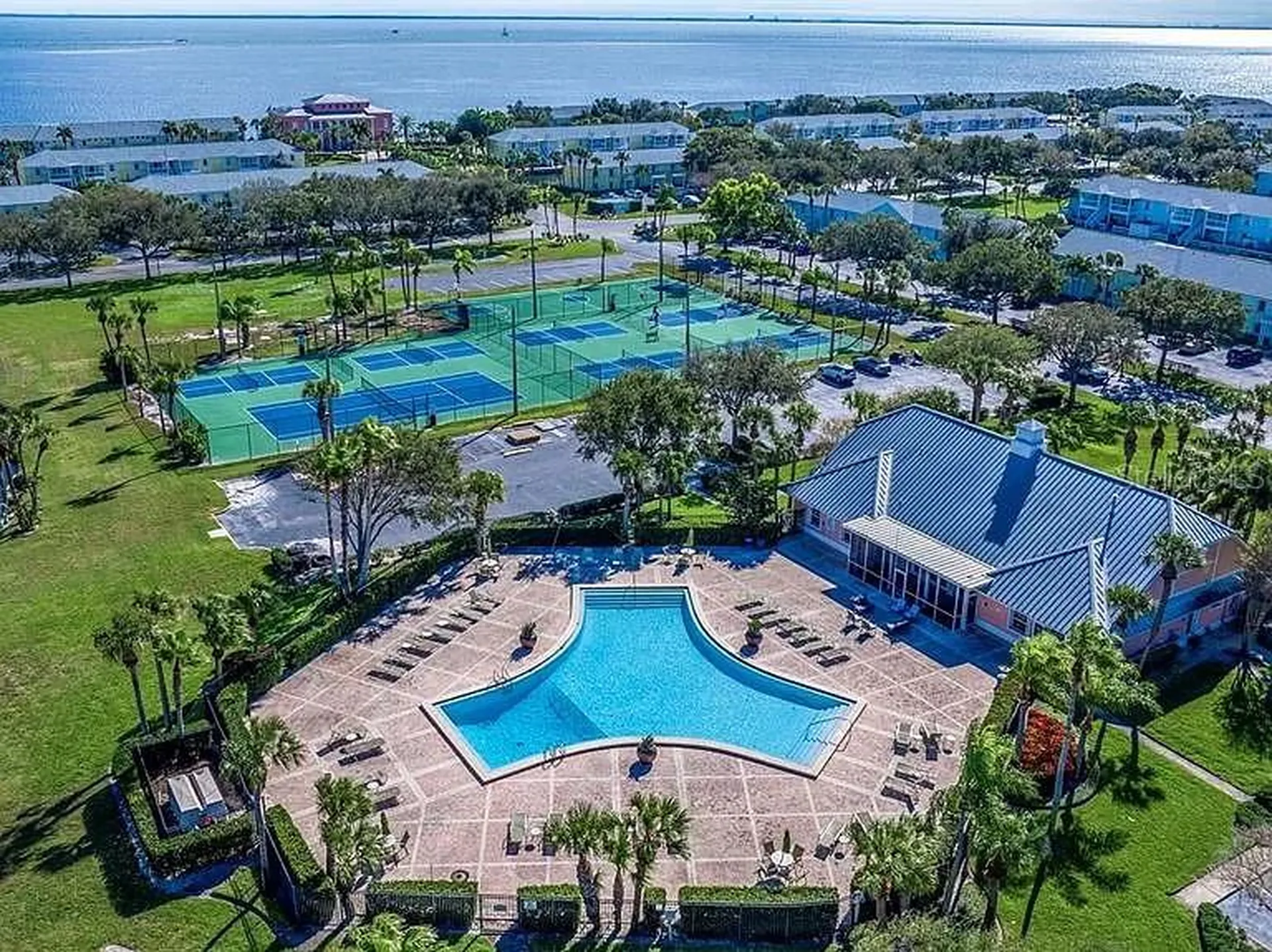 5191 Salmon Drive SE St Petersburg FL 33705