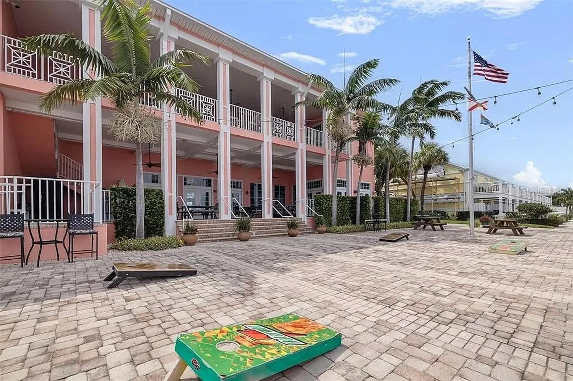 5191 Salmon Drive SE St Petersburg FL 33705