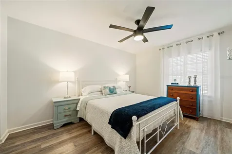 5191 Salmon Drive SE St Petersburg FL 33705
