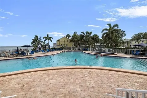 5191 Salmon Drive SE St Petersburg FL 33705