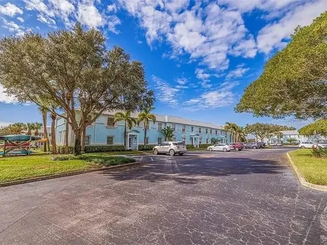5191 Salmon Drive SE St Petersburg FL 33705