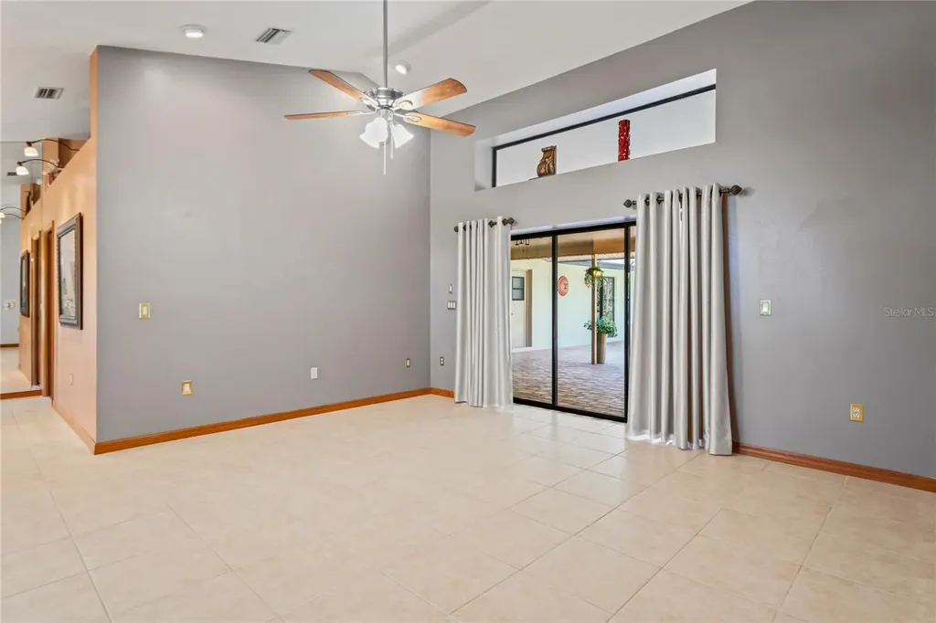 7353 Dogwood Crescent Spring Hill FL 34607