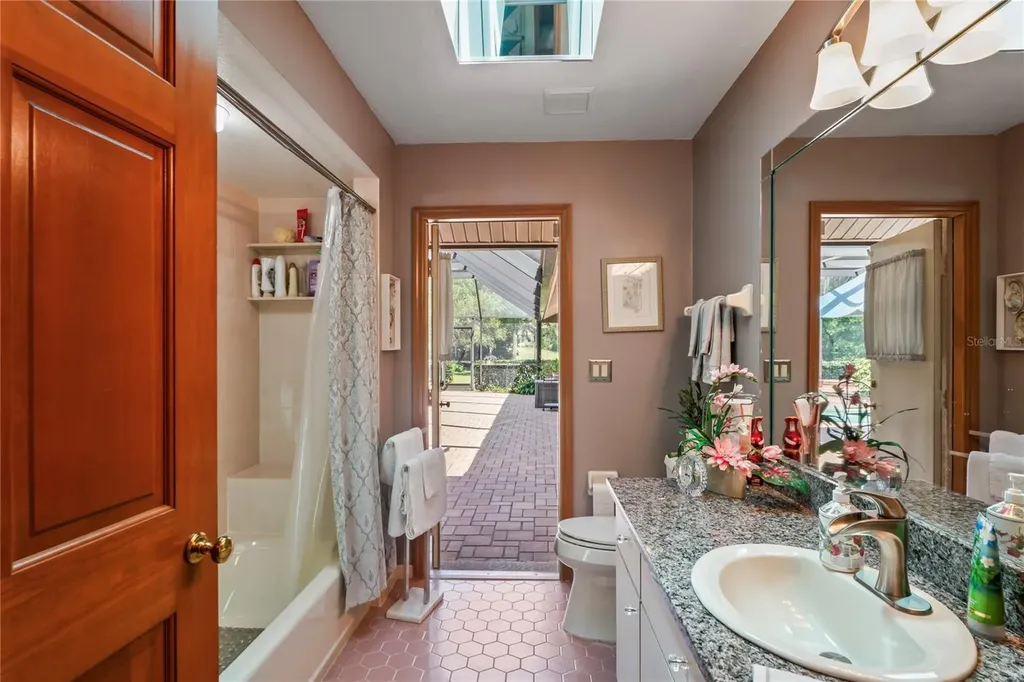 7353 Dogwood Crescent Spring Hill FL 34607