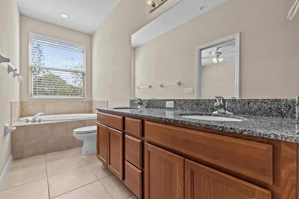 800 Callista Cay Loop Tarpon Springs FL 34689