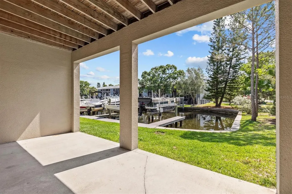 800 Callista Cay Loop Tarpon Springs FL 34689