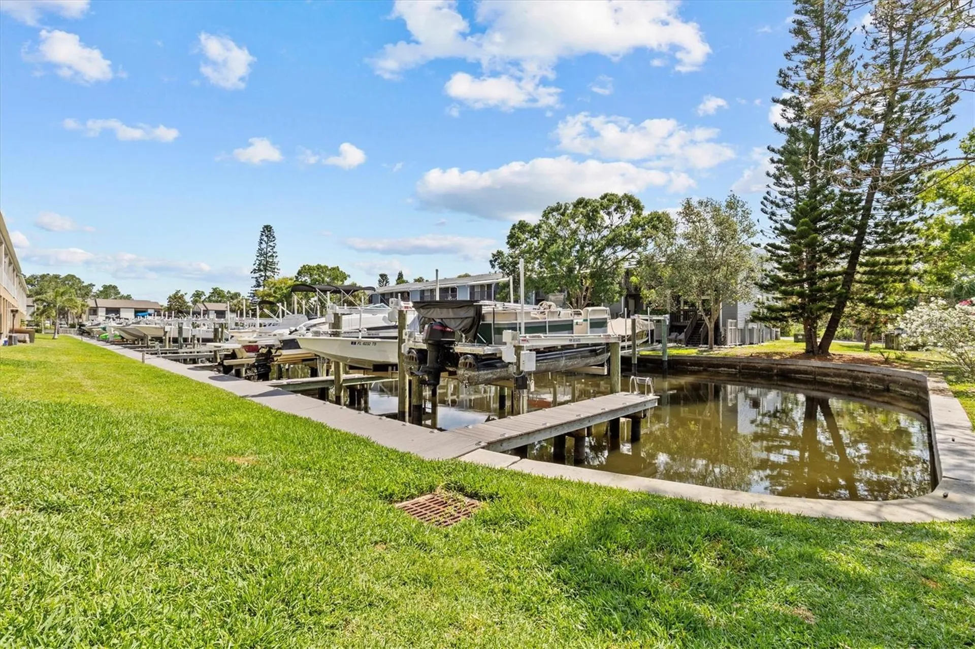 800 Callista Cay Loop Tarpon Springs FL 34689