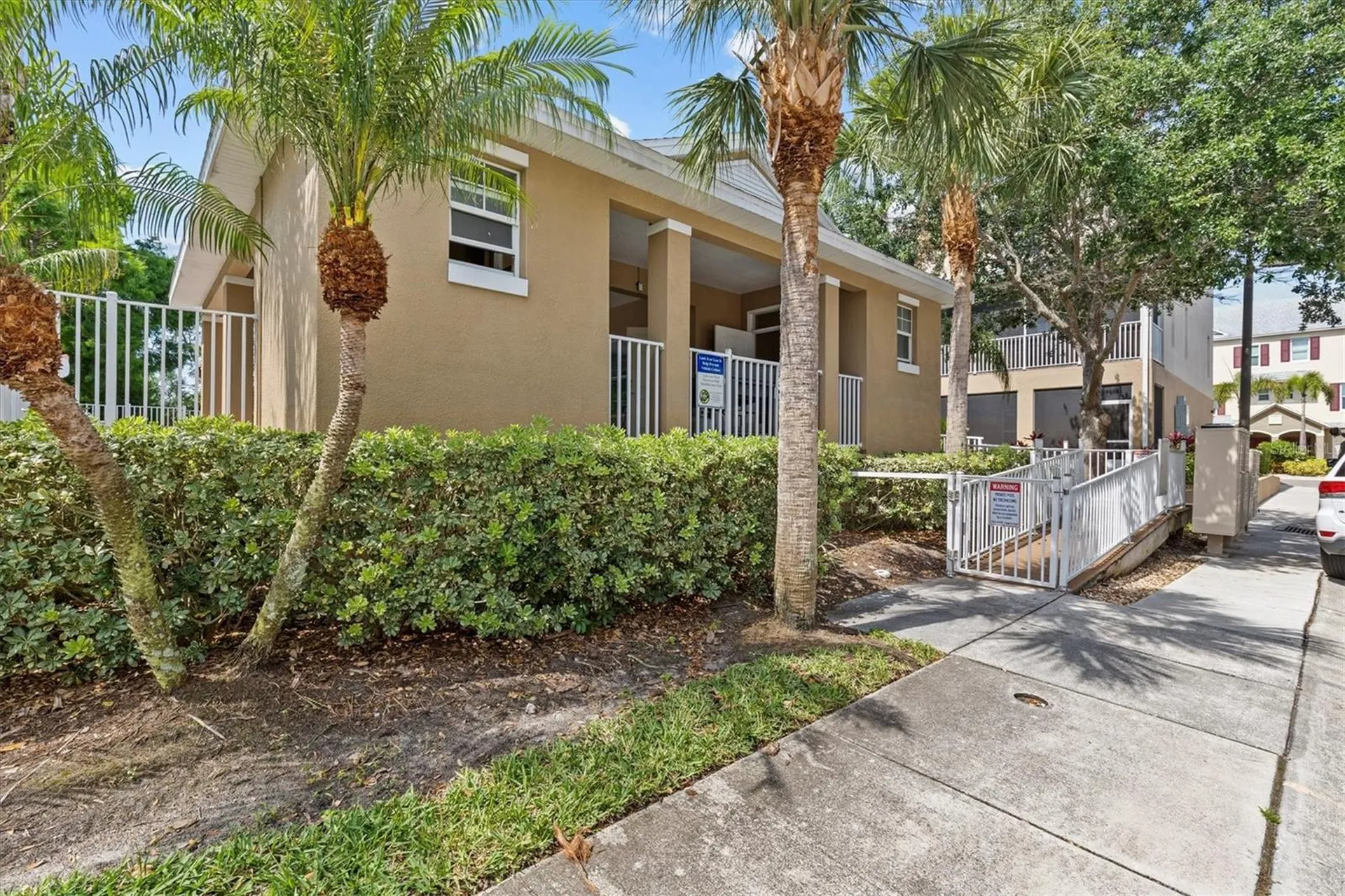 800 Callista Cay Loop Tarpon Springs FL 34689
