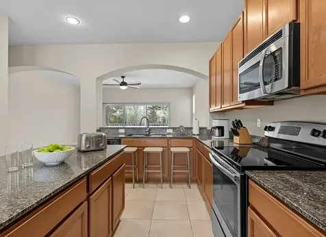 800 Callista Cay Loop Tarpon Springs FL 34689