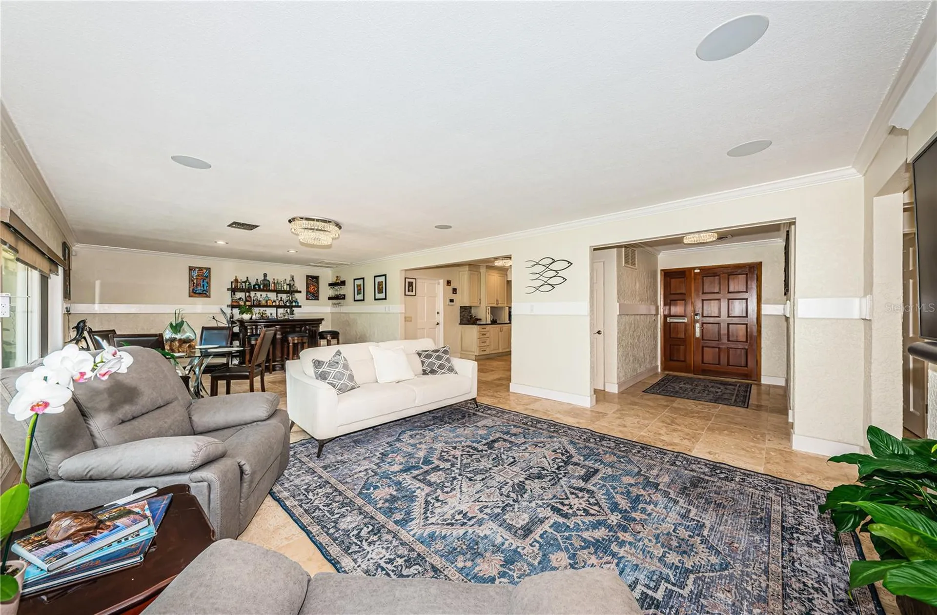 2834 Pelham Road N St Petersburg FL 33710