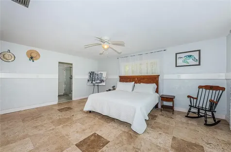 2834 Pelham Road N St Petersburg FL 33710