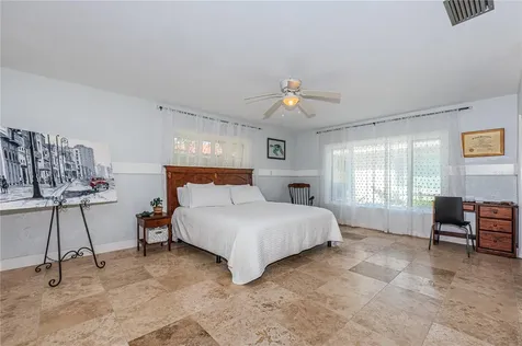 2834 Pelham Road N St Petersburg FL 33710