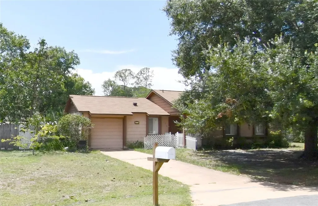 132 Wax Myrtle Court Sanford FL 32773