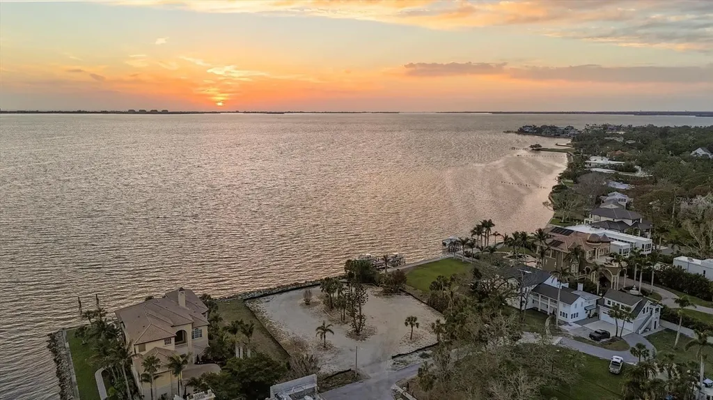 603 Indian Beach Lane Sarasota FL 34234