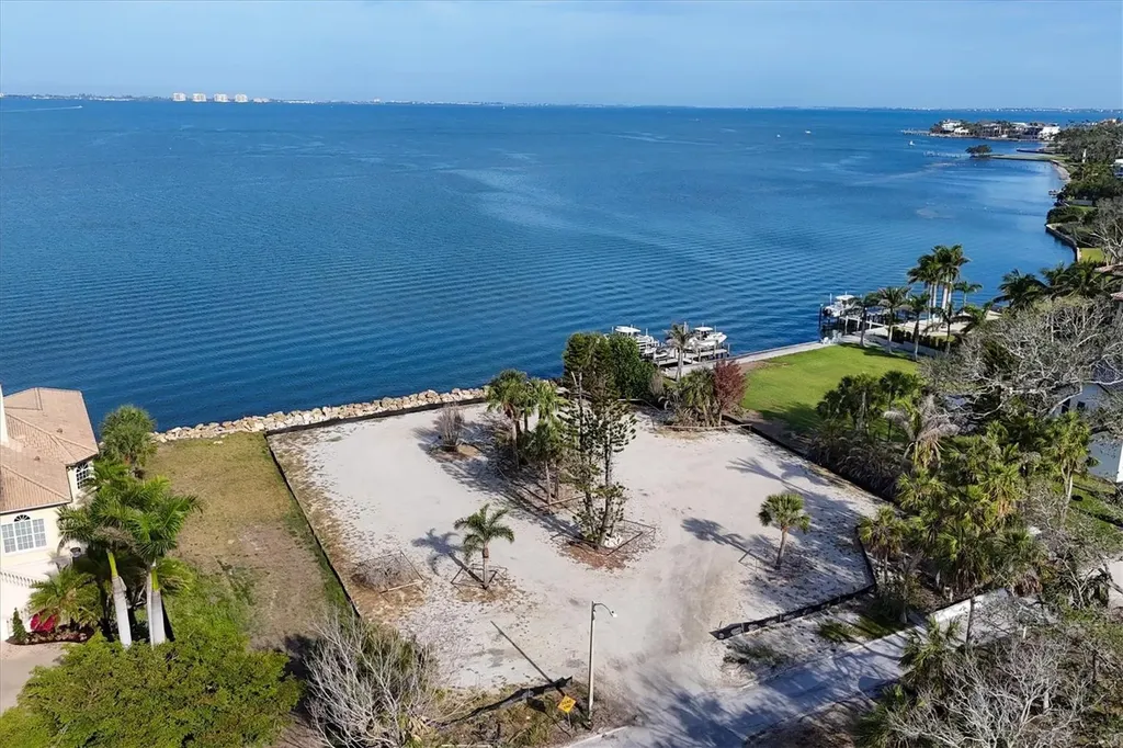 603 Indian Beach Lane Sarasota FL 34234