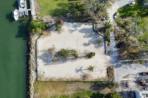 603 Indian Beach Lane Sarasota FL 34234