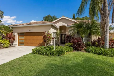 4435 Beauchamp Court Sarasota FL 34243