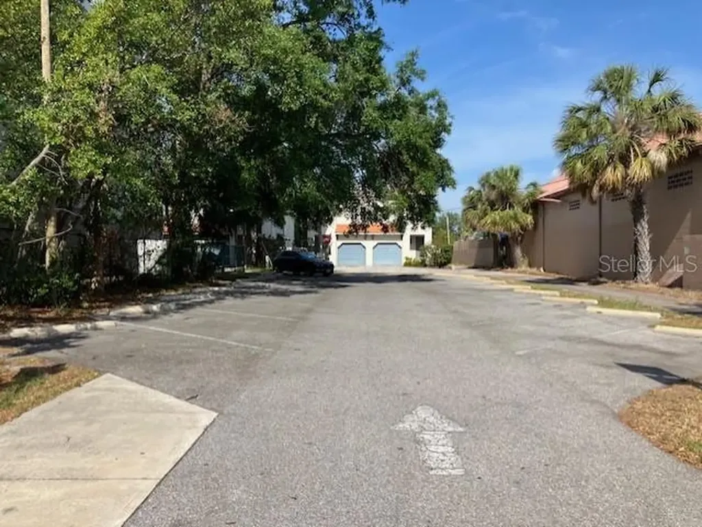 103 S Howard Avenue Tampa FL 33606