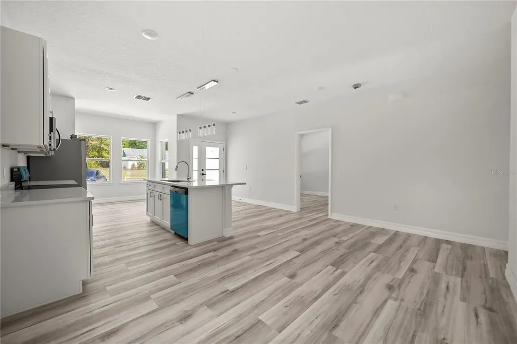 610 E Euclid Avenue Deland FL 32724