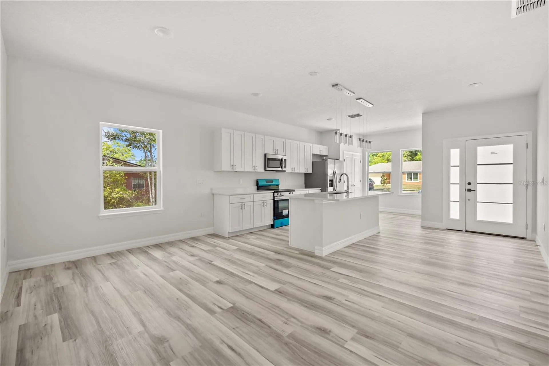610 E Euclid Avenue Deland FL 32724