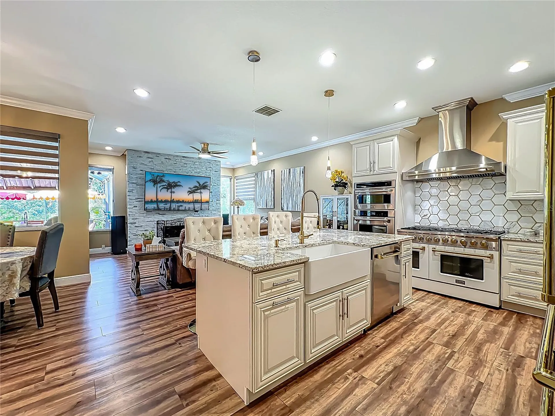 3008 Sutton Woods Drive Plant City FL 33566
