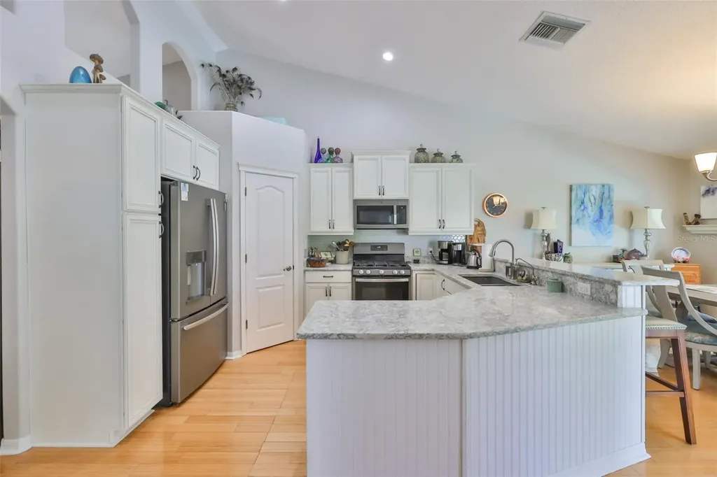 7649 Nottinghill Sky Drive Apollo Beach FL 33572