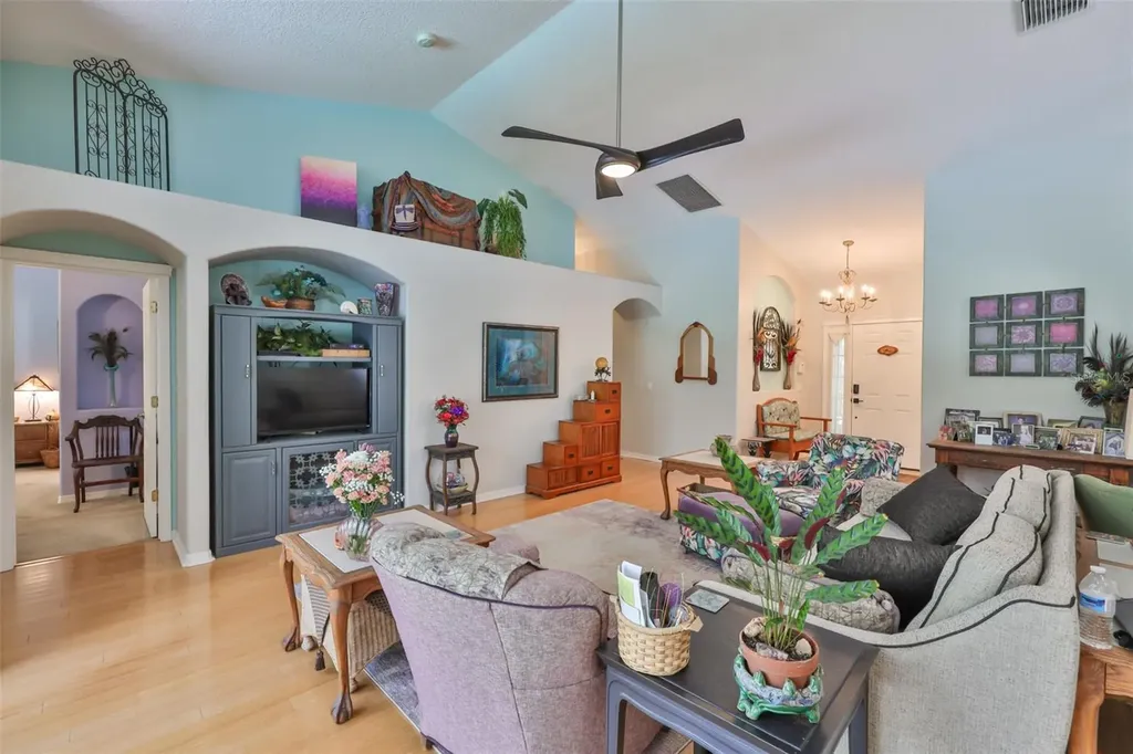 7649 Nottinghill Sky Drive Apollo Beach FL 33572