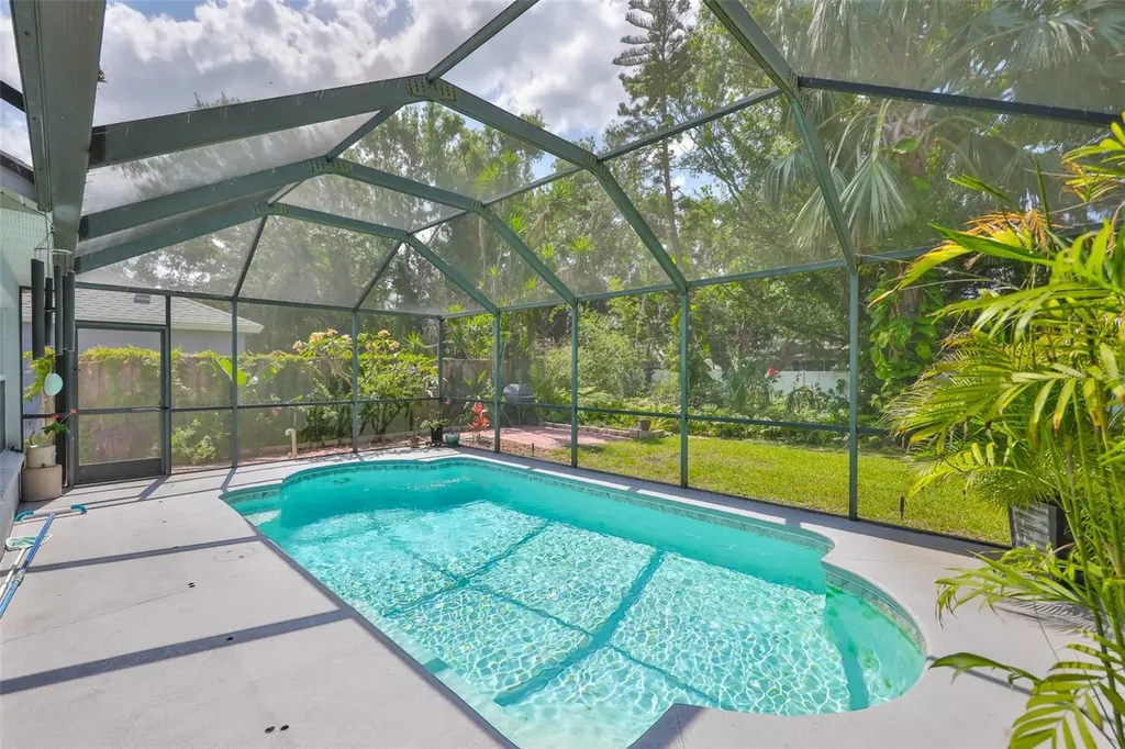 7649 Nottinghill Sky Drive Apollo Beach FL 33572