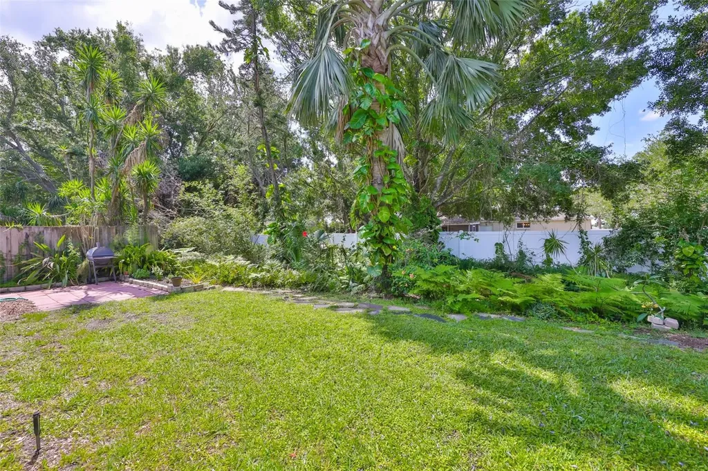 7649 Nottinghill Sky Drive Apollo Beach FL 33572