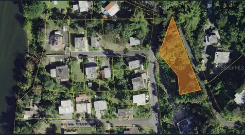 816 Bo Nuevo Bayamon PR 00956