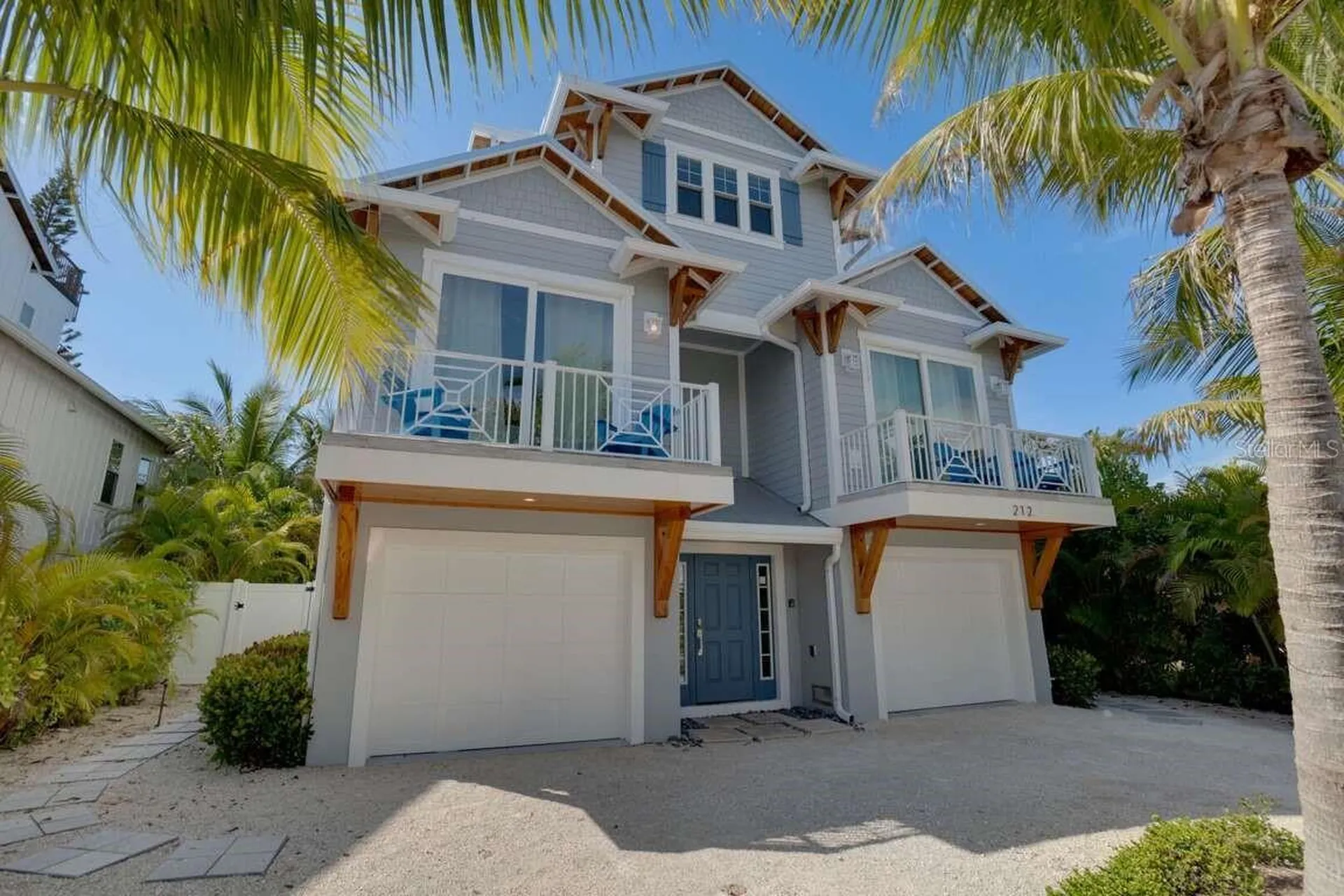 212 72nd Holmes Beach FL 34217
