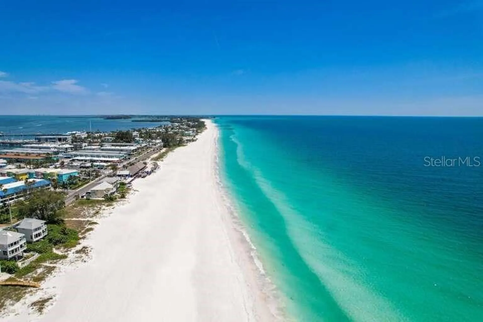 212 72nd Holmes Beach FL 34217